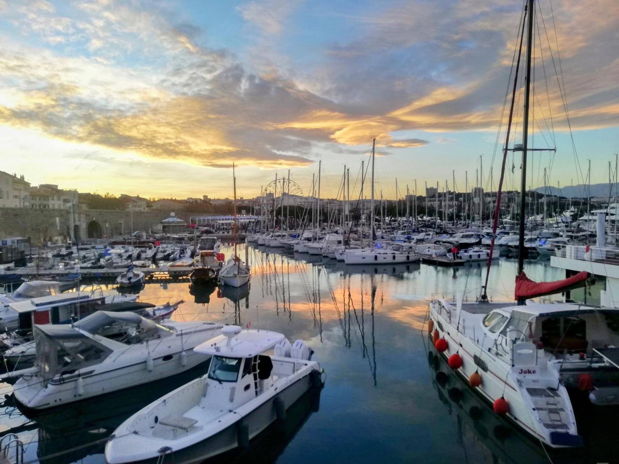 Escapade Antiboise Avec Parking Inclus Hotell Antibes Eksteriør bilde